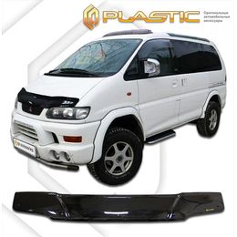 Дефлектор капота на MITSUBISHI DELICA 1997-2007